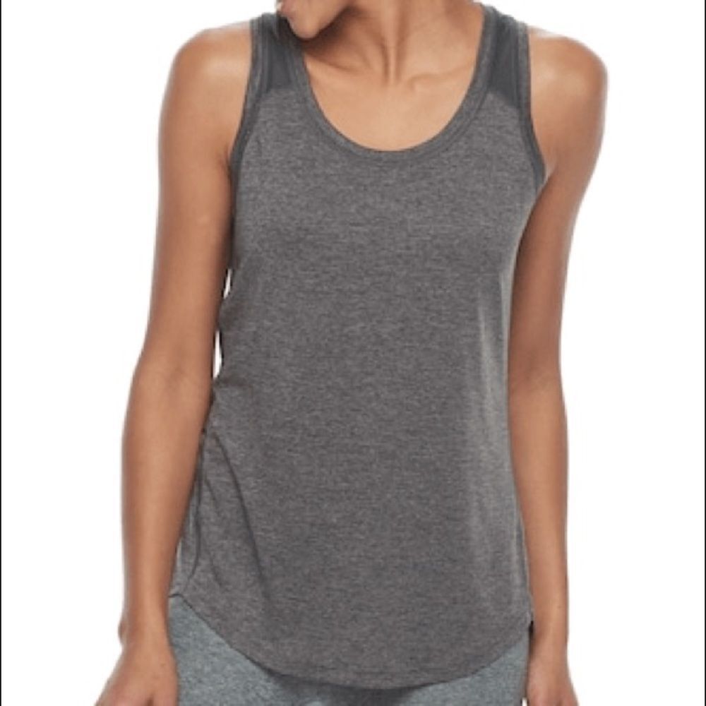 ✨ Women's Tek Gear Performance Base Layer Tank✨